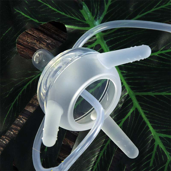 BabyBottle, biberon ce poate fi folosit fără mâini - Image 9
