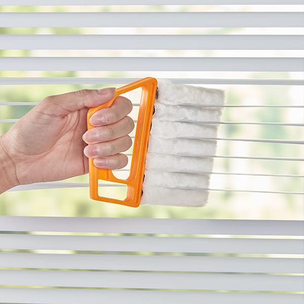 BlindsBrush – perie din microfibră pentru curățarea jaluzelelor - Image 2