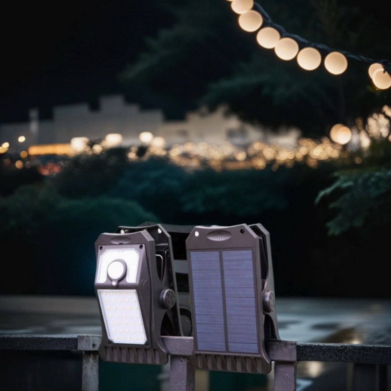 DeckClip, Lampa Solar pentru Grădină cu Clips și Senzor de Mișcare - Image 9