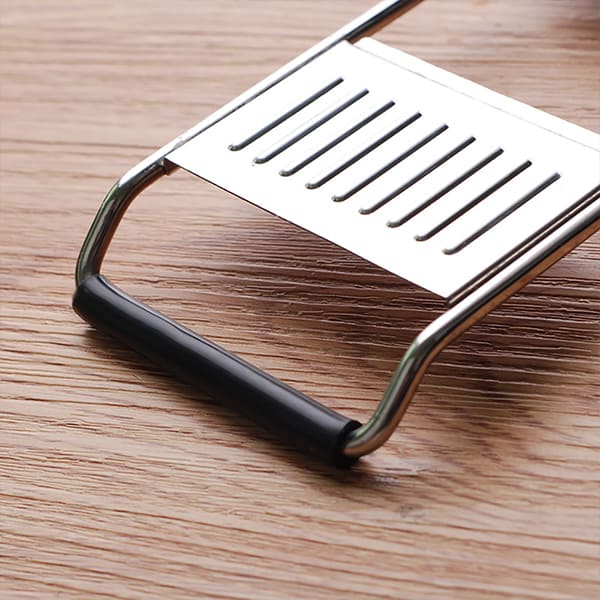 MultiSlicer, răzătoare multifuncțională cu suport ergonomic antiderapant și 3 lame diferite - Image 3