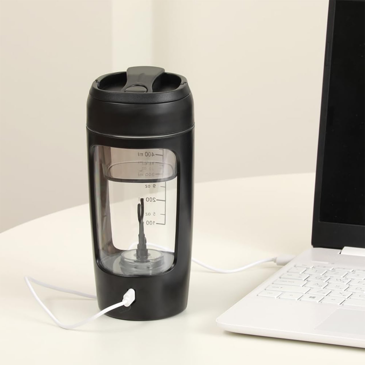 ProteinShaker, un shaker electric cu un recipient care este de asemenea o sticlă - Image 8