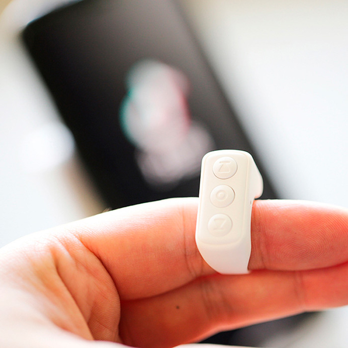 ScrollControl, telecomandă Bluetooth cu cutie de încărcare convenabilă - Image 4