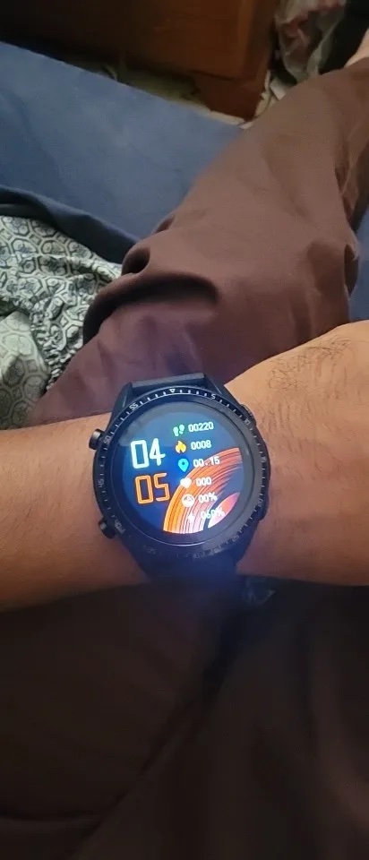 UltimateWatch, smartwatch și căști wireless într-un singur set - Image 10