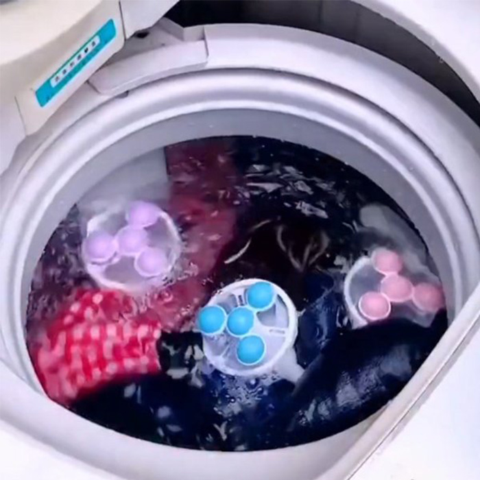Ușor de curățat - pur și simplu golește plasă de pe filtru și este gata de utilizare din nou